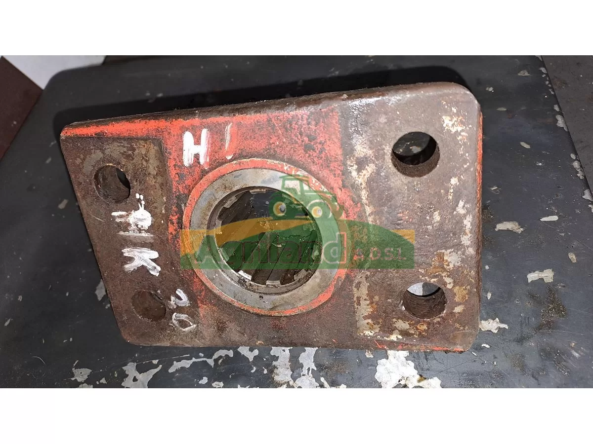 PORTE DENT CENTRAL HK  AVEC TROU DE FIXATION DES DENTS DIAM 16 LP : 1509