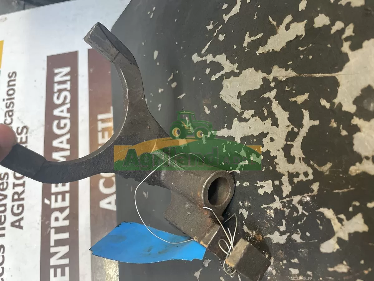 FOURCHETTE DE SELECTEUR DE VITESSE  LP : 1789