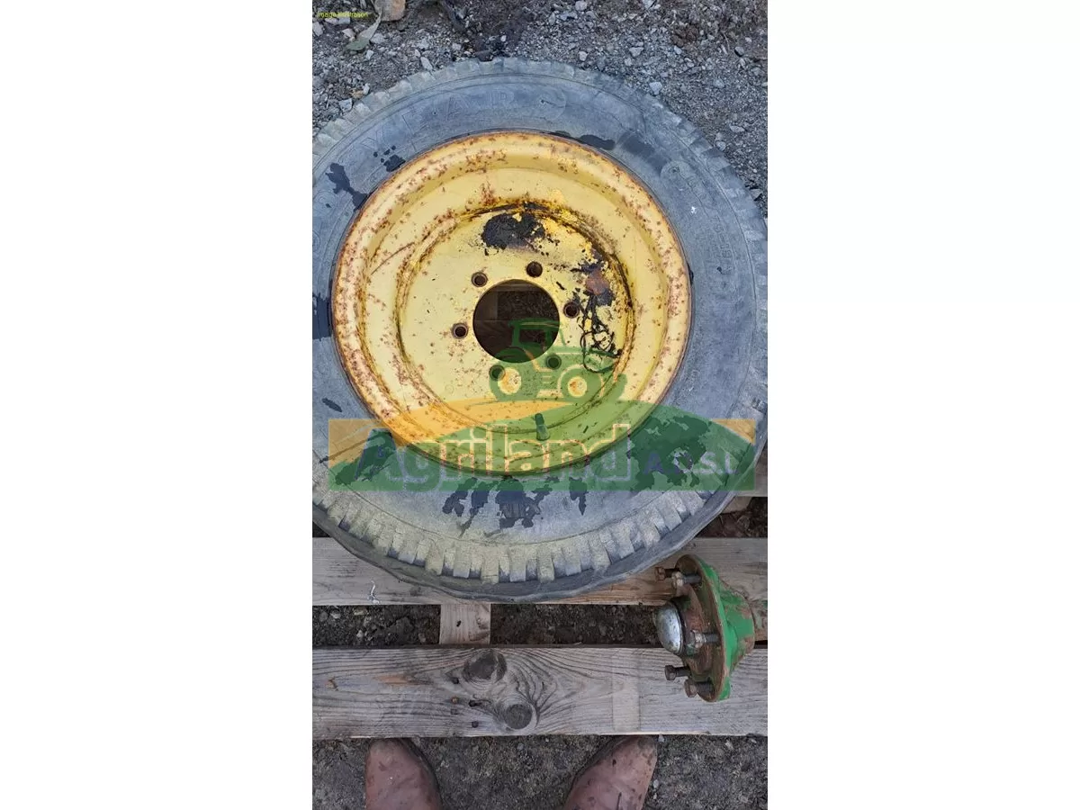 ROUE JOHN DEERE 1365 OCCASION 10,0/75 X 15,3-8 PR JANTE, VOILE, PNEU LP : 891