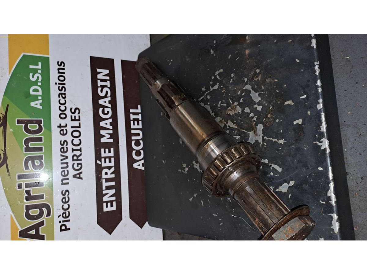 ARBRE VERTICAL DE BOITIER HK 25 LP : 1839