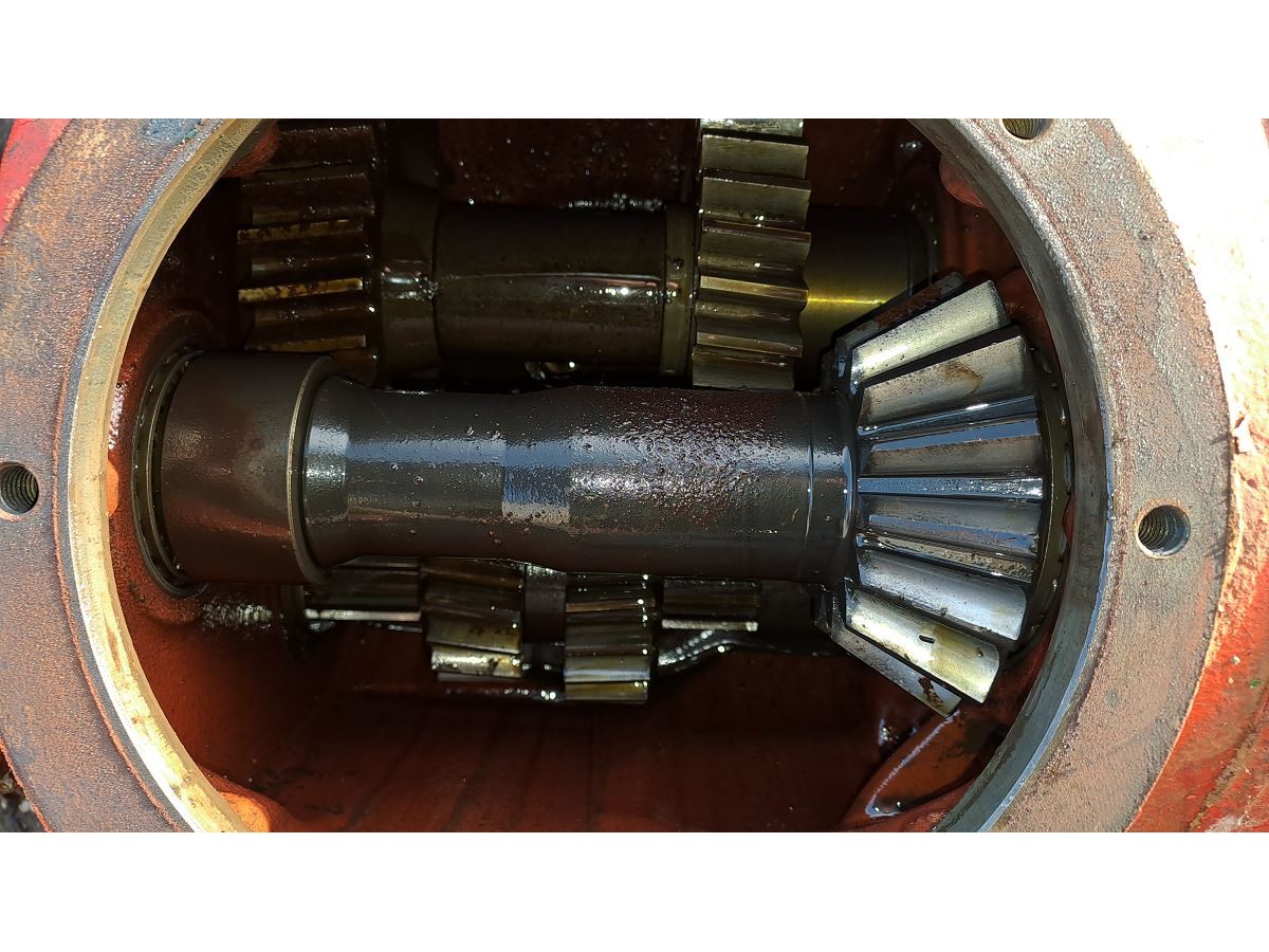 BOITIER M HR 300 ENTRAINEMENT PAR Z24 LP : 467