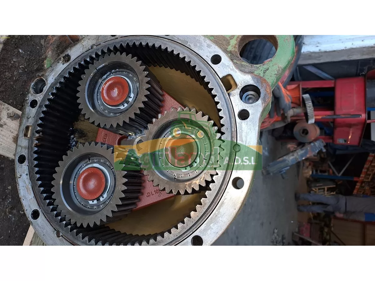 REDUCTEUR ARRIERE GAUCHE LP : 989