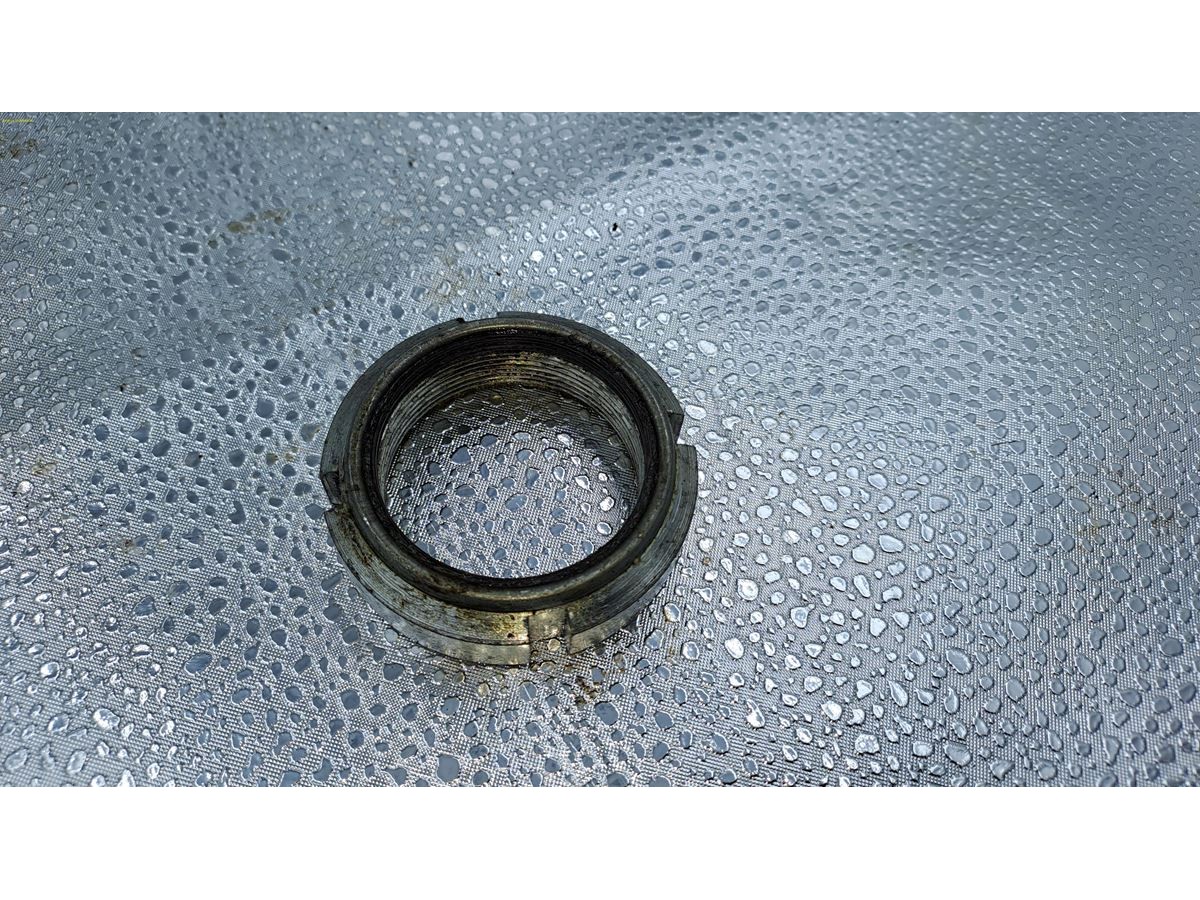 ECROU DE PORTE DENT LP : 921