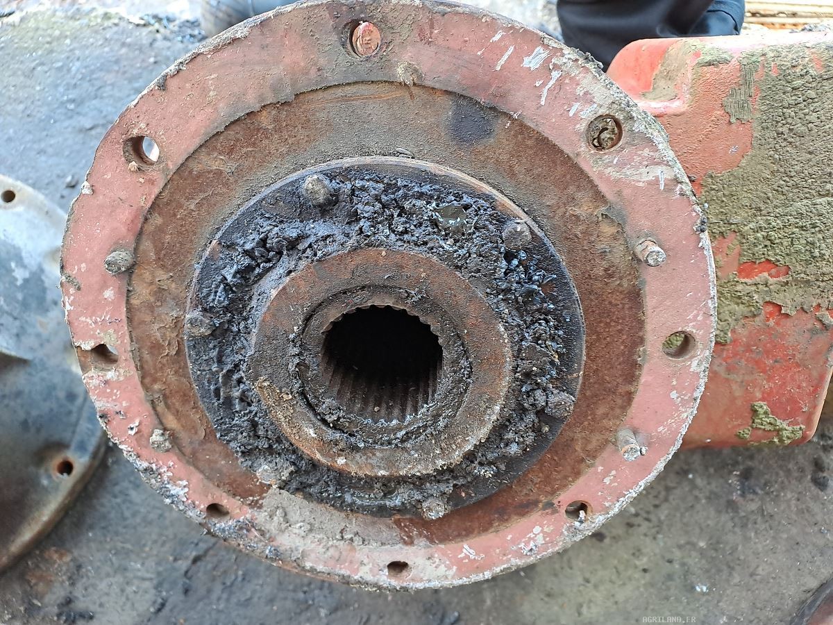 BOITIER PRINCIPAL RA  LP : 1707