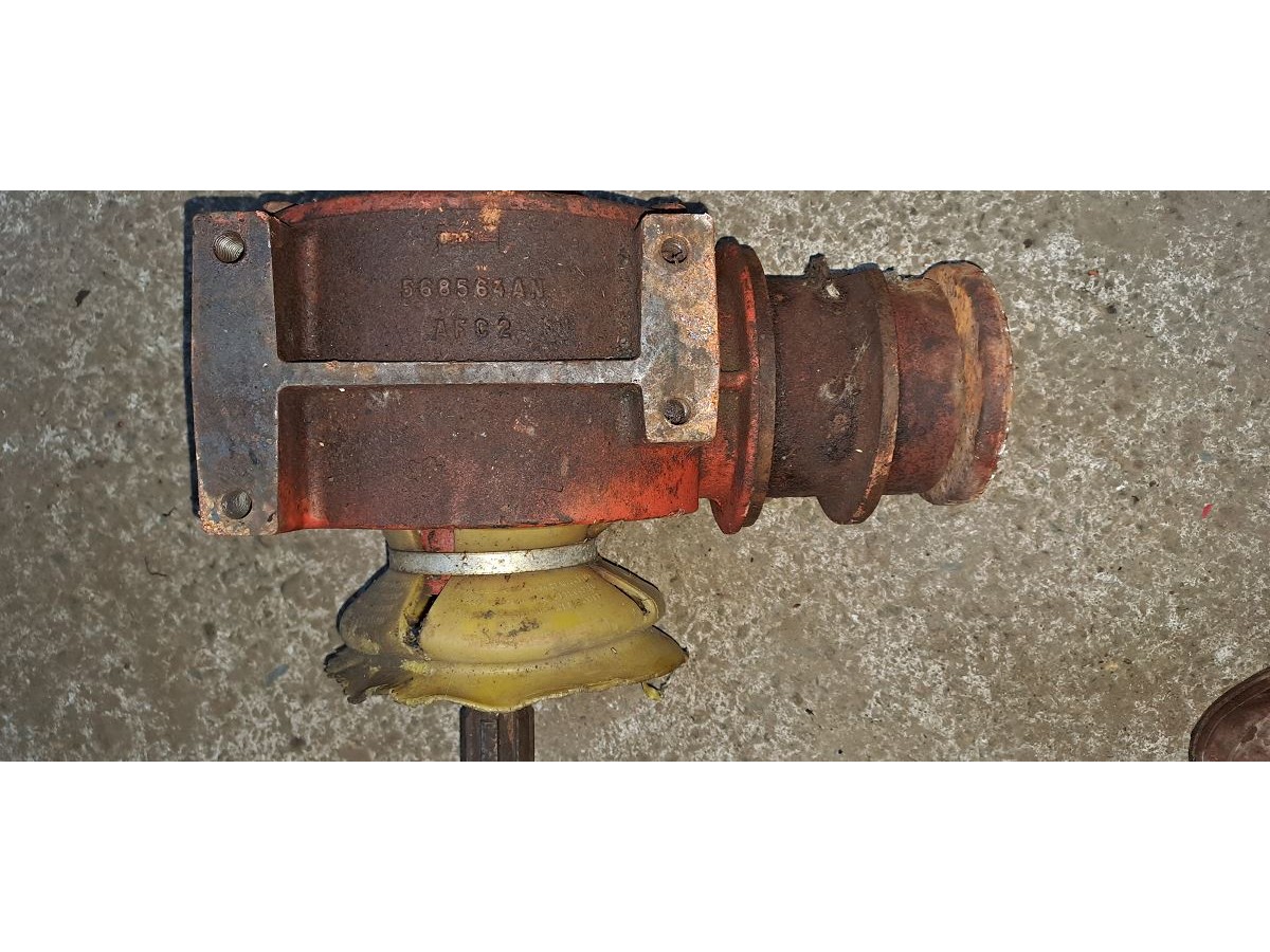 BOITIER SECONDAIRE (AU DESSUS DU LAMIER) LP : 402