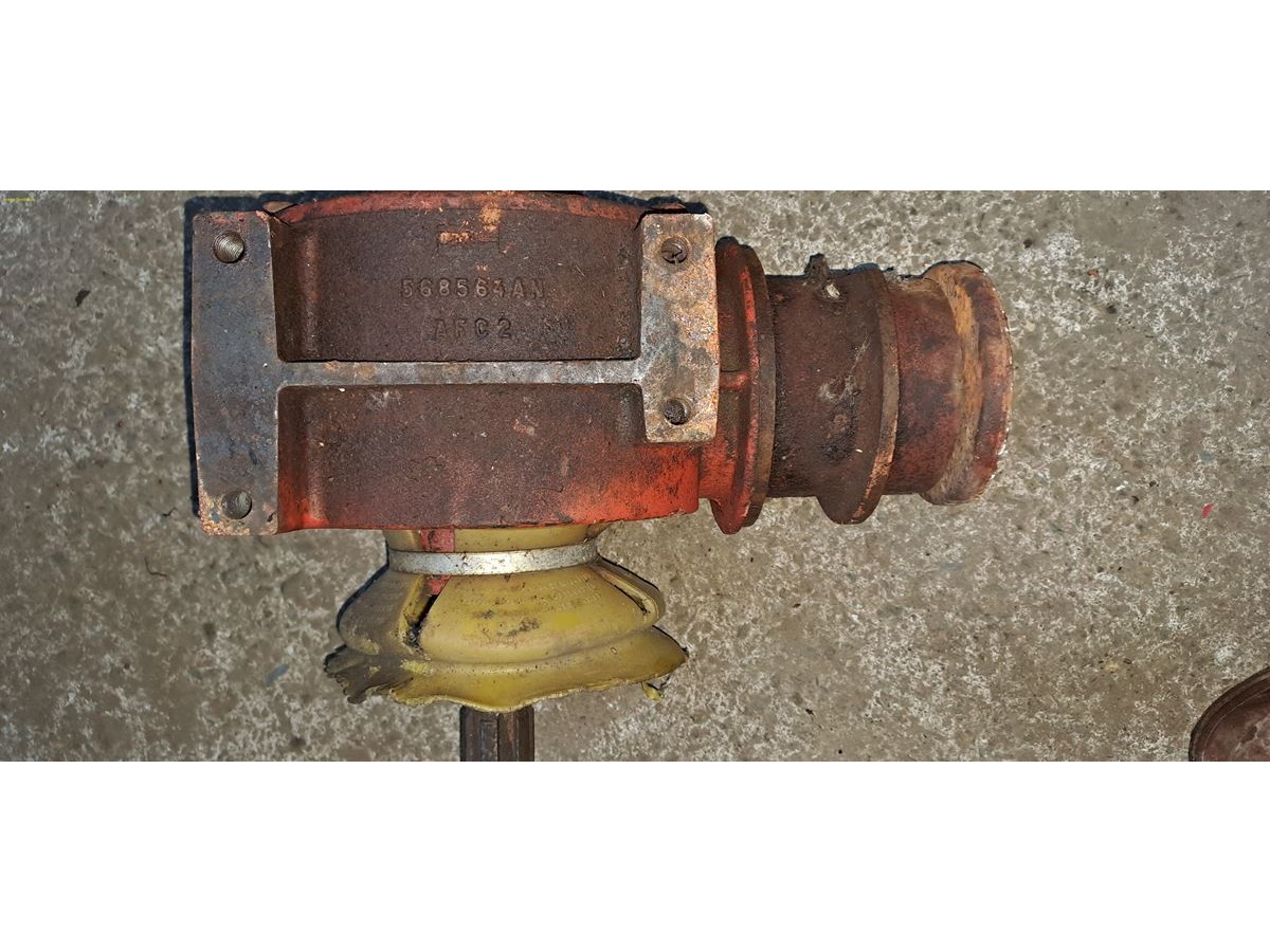 BOITIER SECONDAIRE (AU DESSUS DU LAMIER) LP : 507