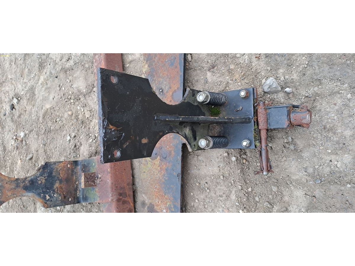 BARRE NIVELLEUSE SUR RESSORT LP : 1813