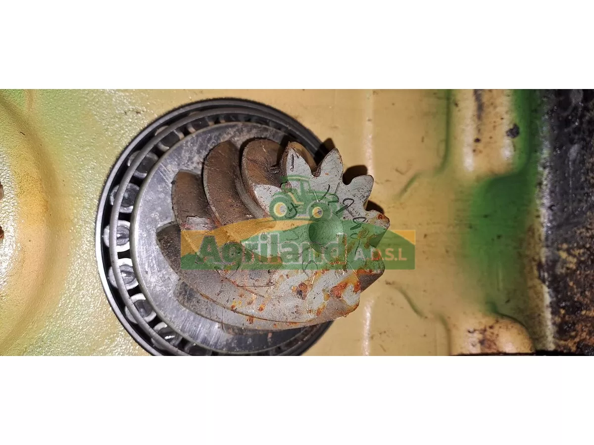 COUPLE CONIQUE DE PONT ARRIERE Z 10/49                              POUR 40 KM/H LP : 1637