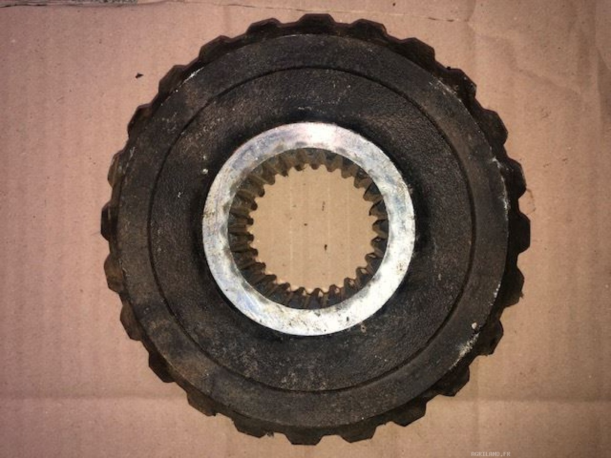 PIGNON DU COUPLE CONIQUE Z20 Z24 LP : 1233