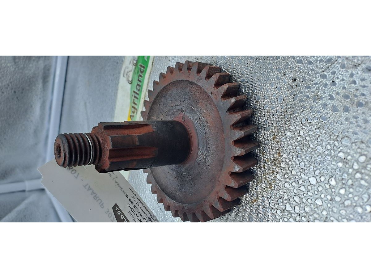 PIGNON ARBRE DE LAMIER A ROTATION DROITE HELI.G.34-3 LP : 1413