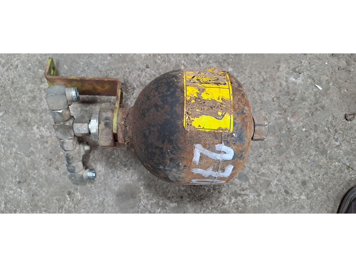 ACCUMULATEUR LP : 1772