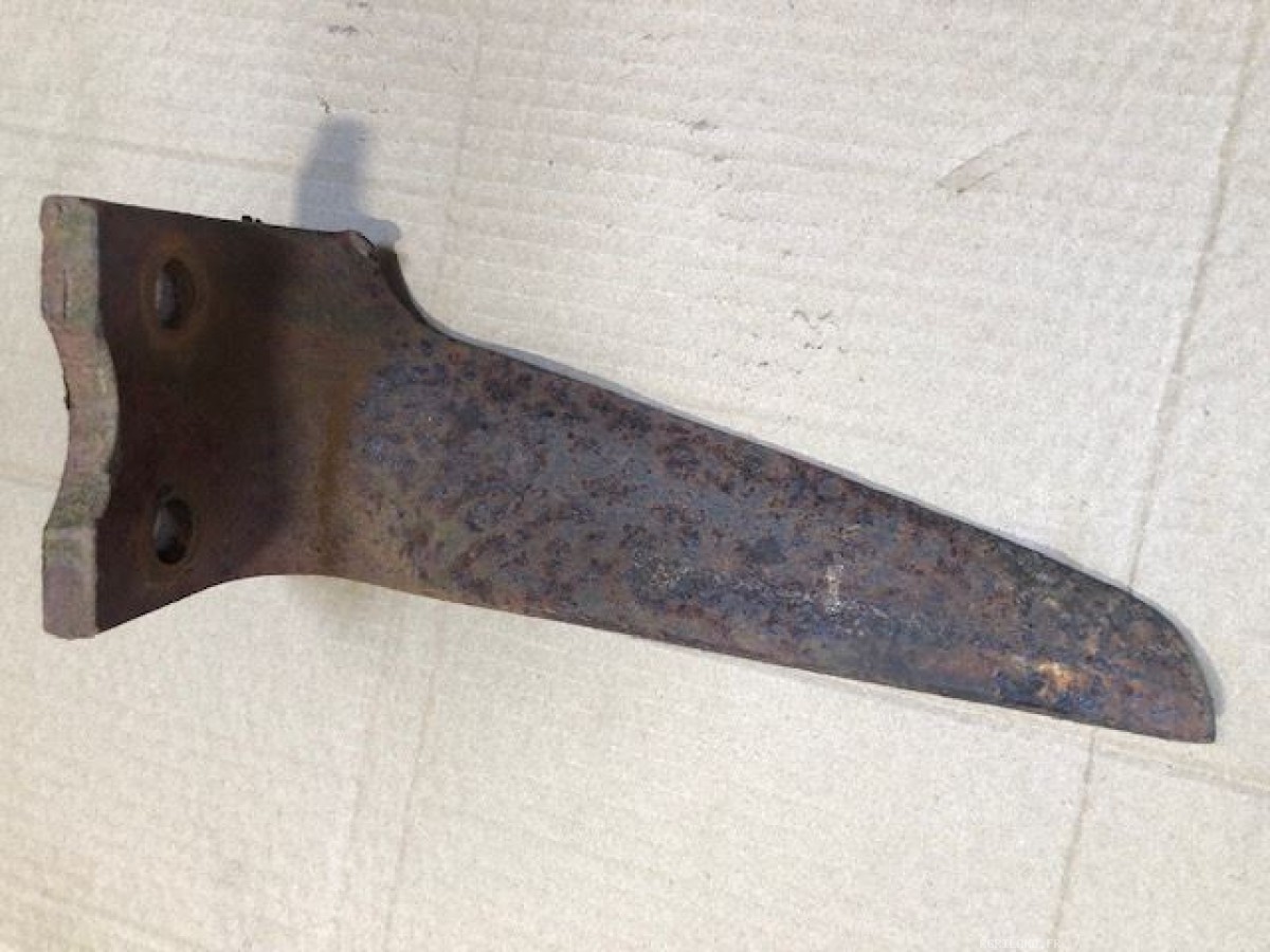 DENT TRIANGULAIRE  LP : 573