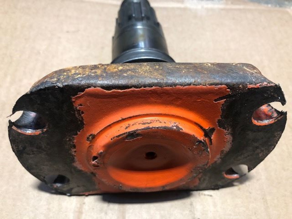 PORTE DENT  AVEC TROU DE FIXATION DES DENTS DIAM 16 LP : 1867