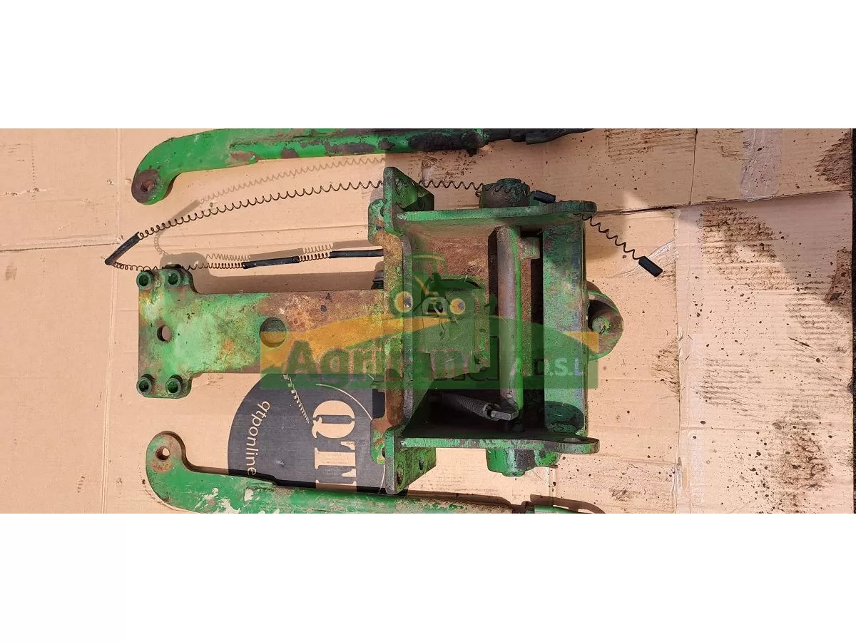 CROCHET AUTOMATIQUE JD 6230 OCCASION  LP : 973