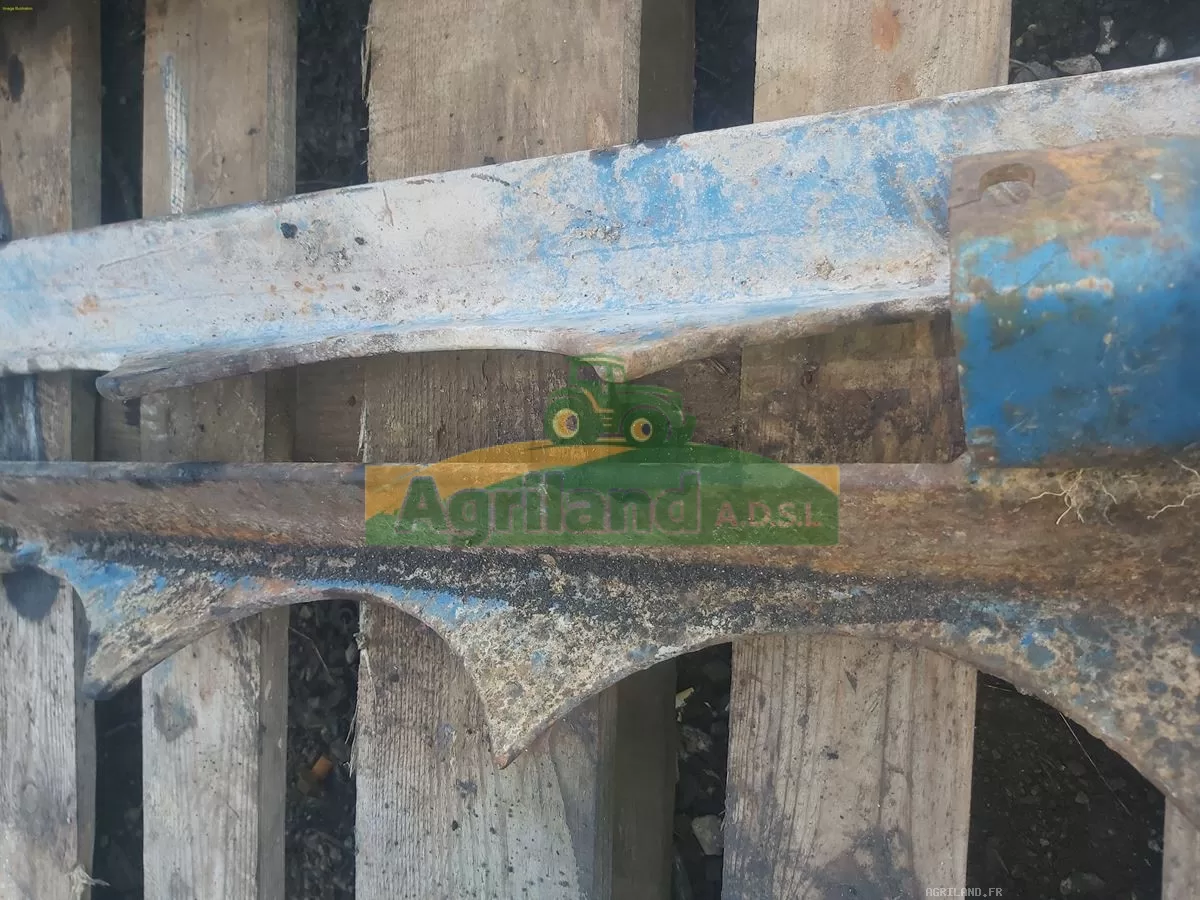 PARE PIERRE AVANT GAUCHE LP : 897