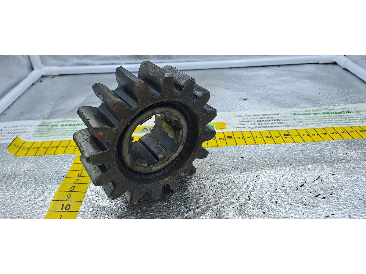 PIGNON OPTIONNEL Z15 540 TR LP : 1887