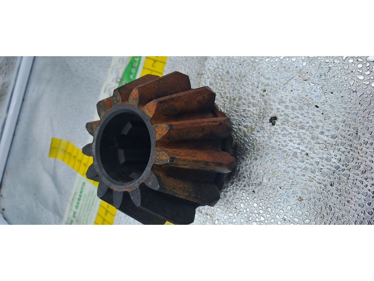 ENGRENAGE OCCASION Z13 LP : 1822