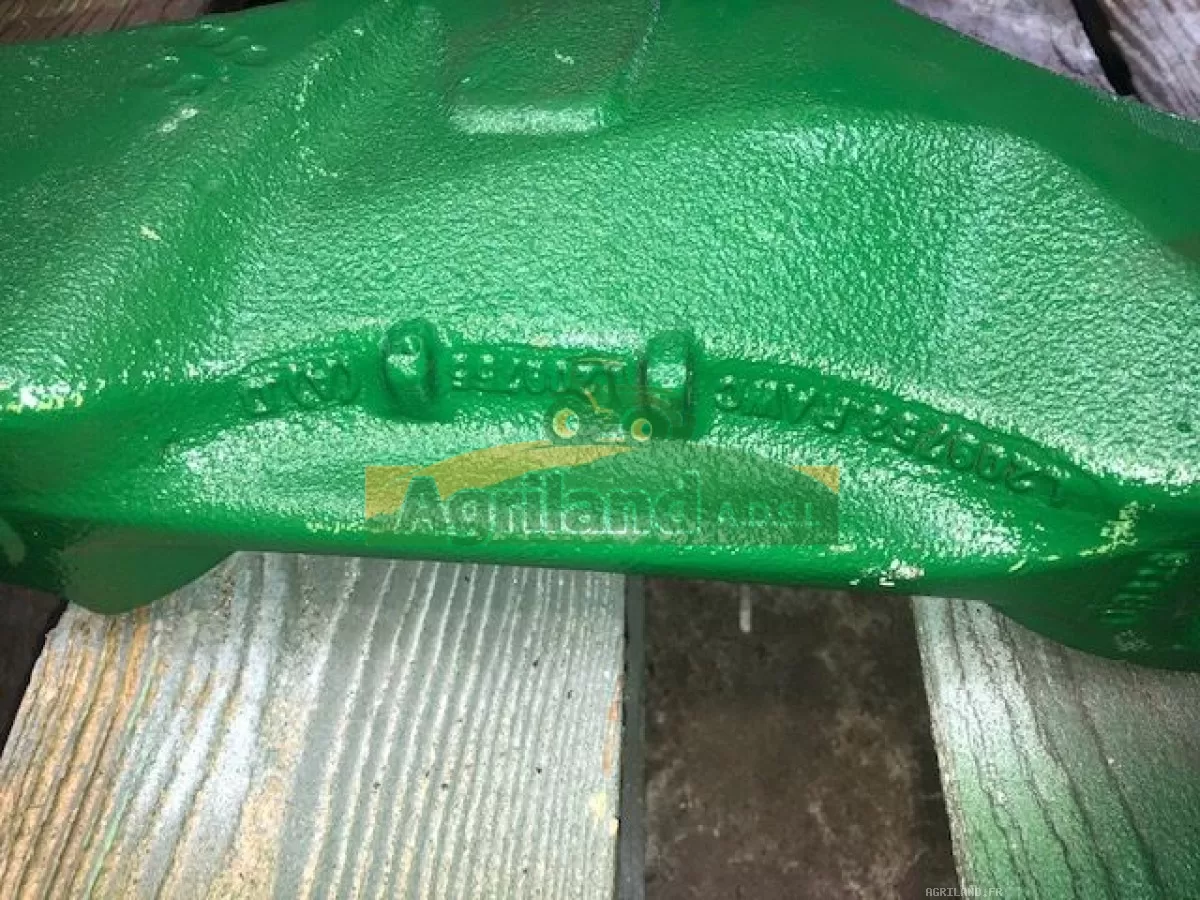 BRAS DE RELEVAGE ARRIERE GAUCHE  LP : 1747