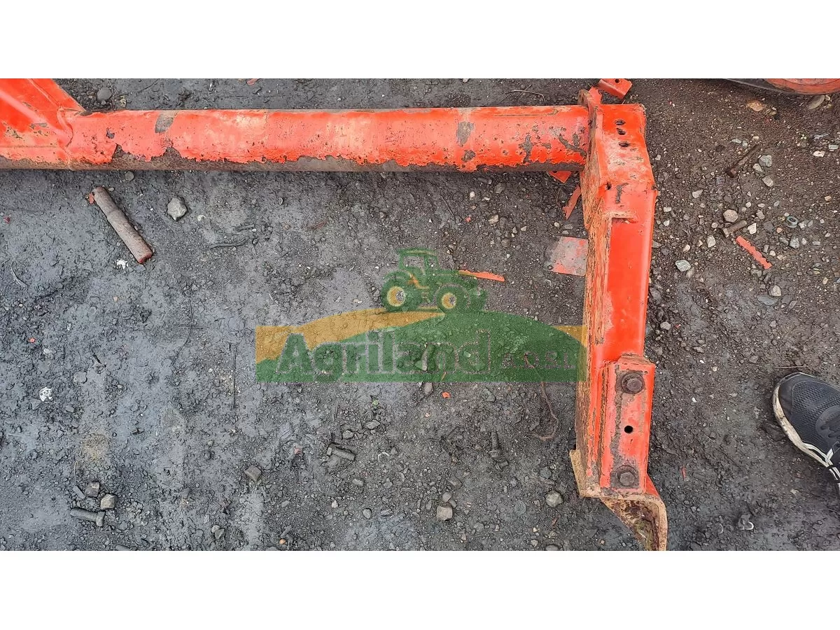 TUBE SUPPORT DE LAMIER LP : 1318