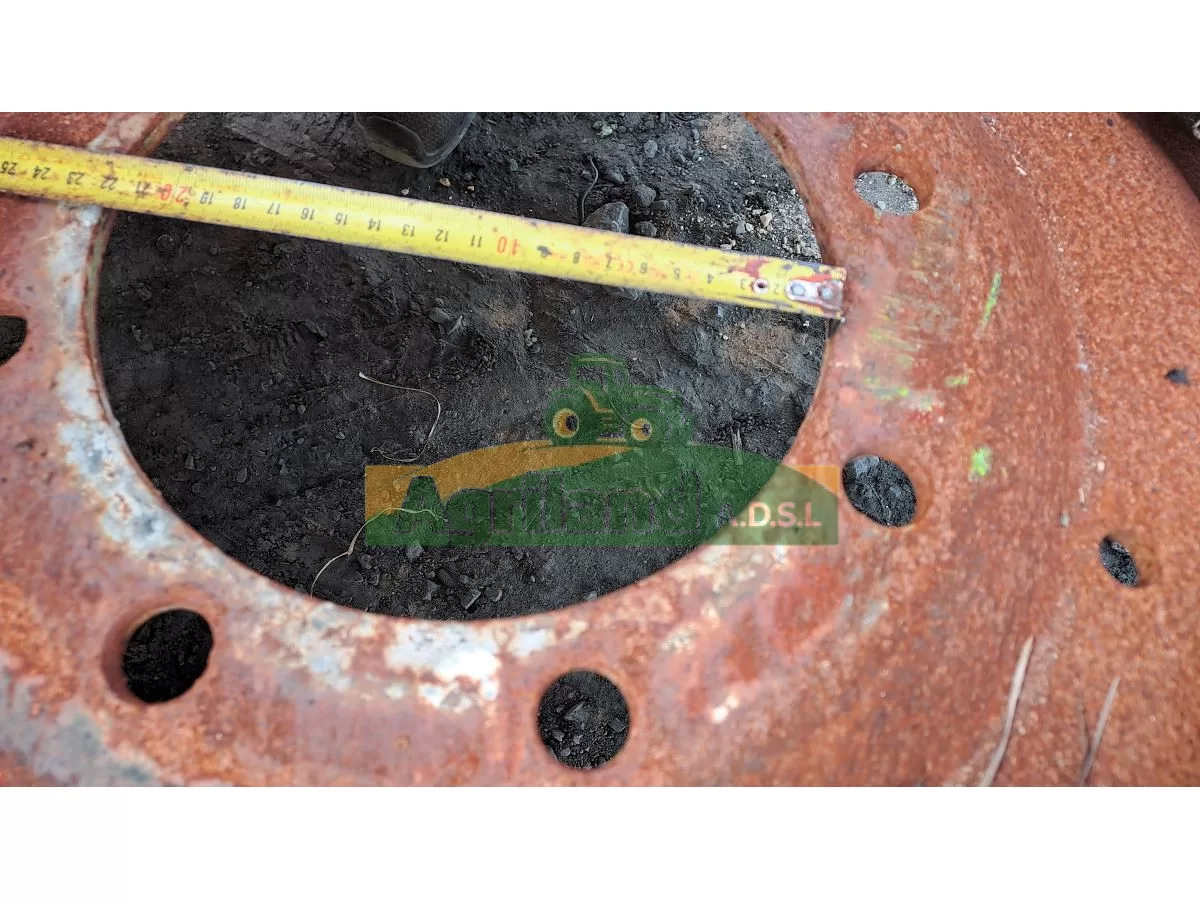 JANTE ARRIERE MASSEY FERGUSSON 38/380/8T/M150/P8