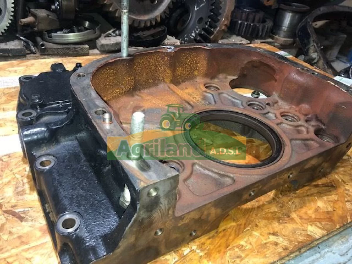 COUVERCLE DE CARTER MOTEUR 