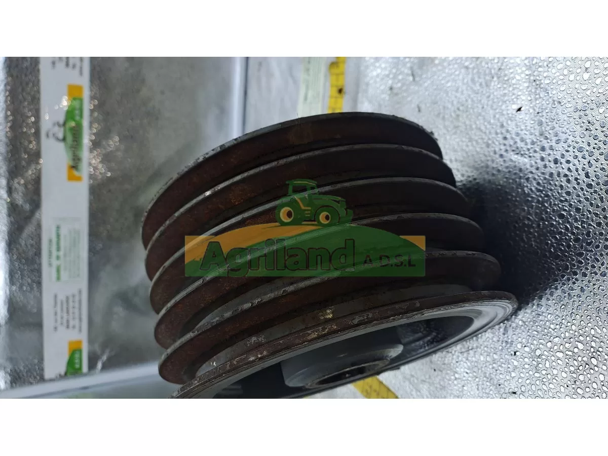 POULIE MENEE (MOYEU CLAVETTE) DIAM EXT 193  5 GORGES