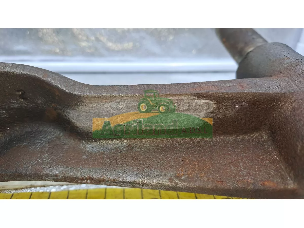 FOURCHETTE DE COMMANDE DU BLOCAGE DE DIFFERENTIEL AVEC TIGE DE COMMANDE