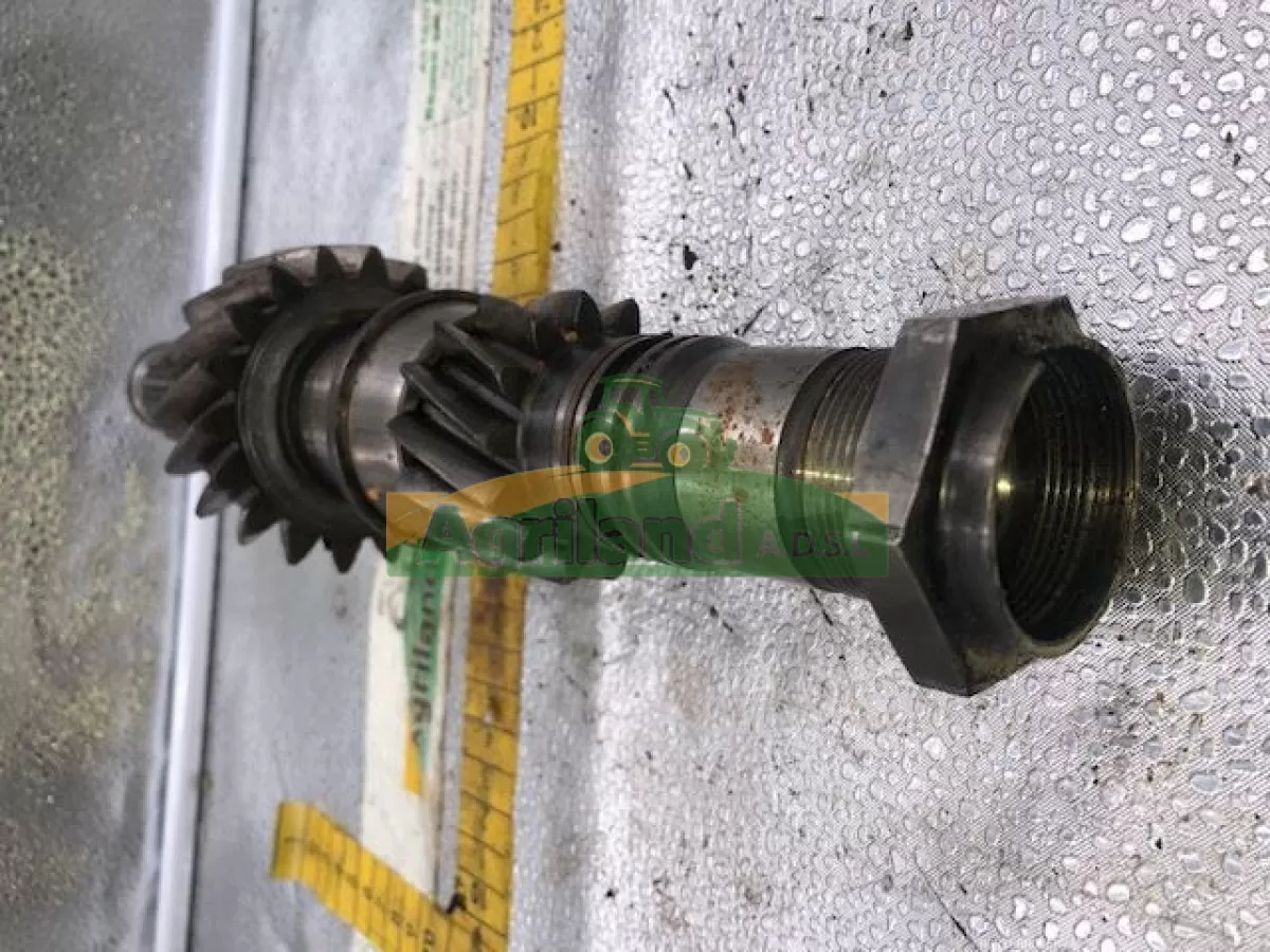 ARBRE AVEC PIGNON Z14  