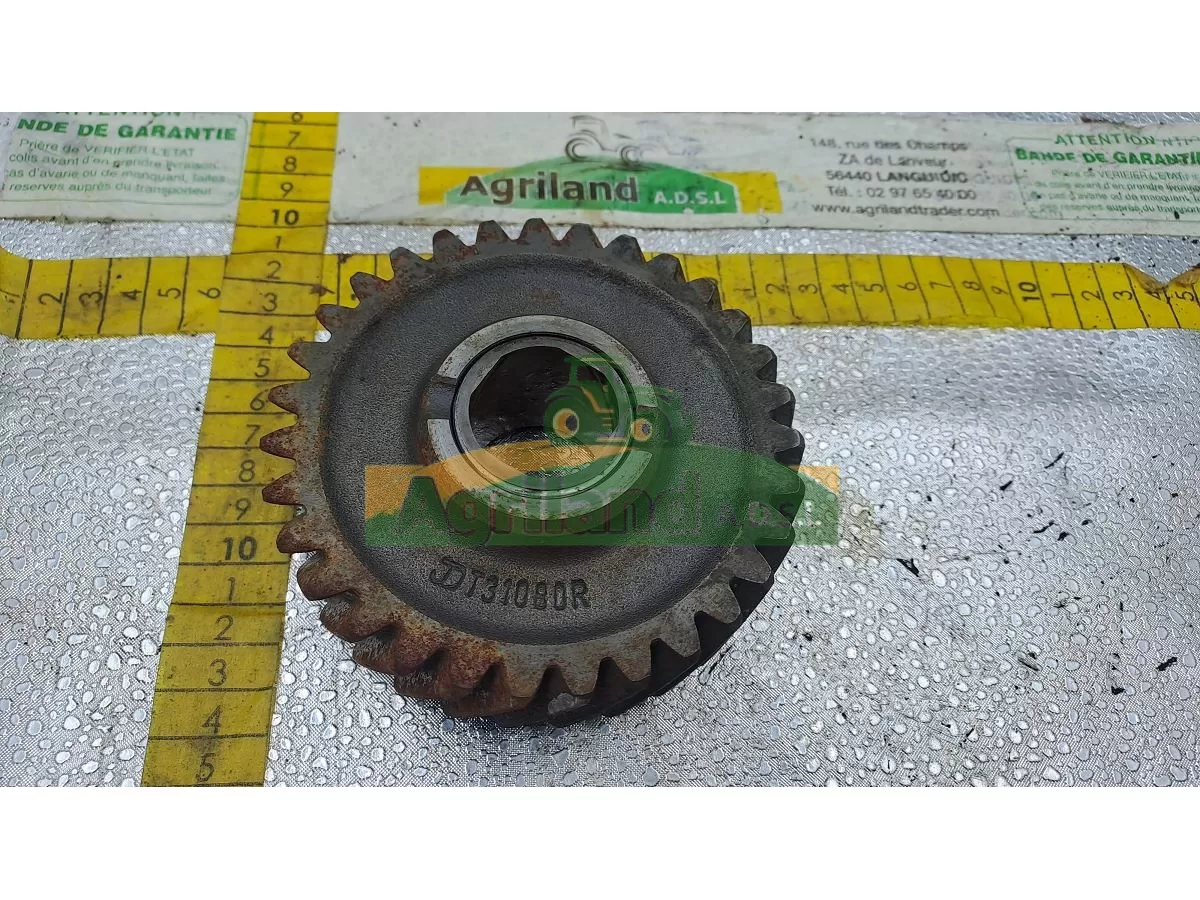 COUPLE CONIQUE PONT ARRIERE Z9/46 (ARBRE AVEC PIGNONS MONTE)