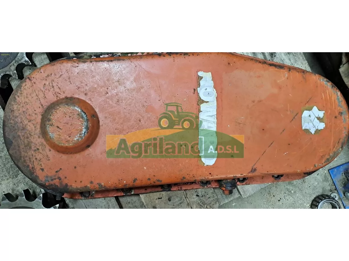 CARTER DE CHAINE LATERAL GAUCHE 