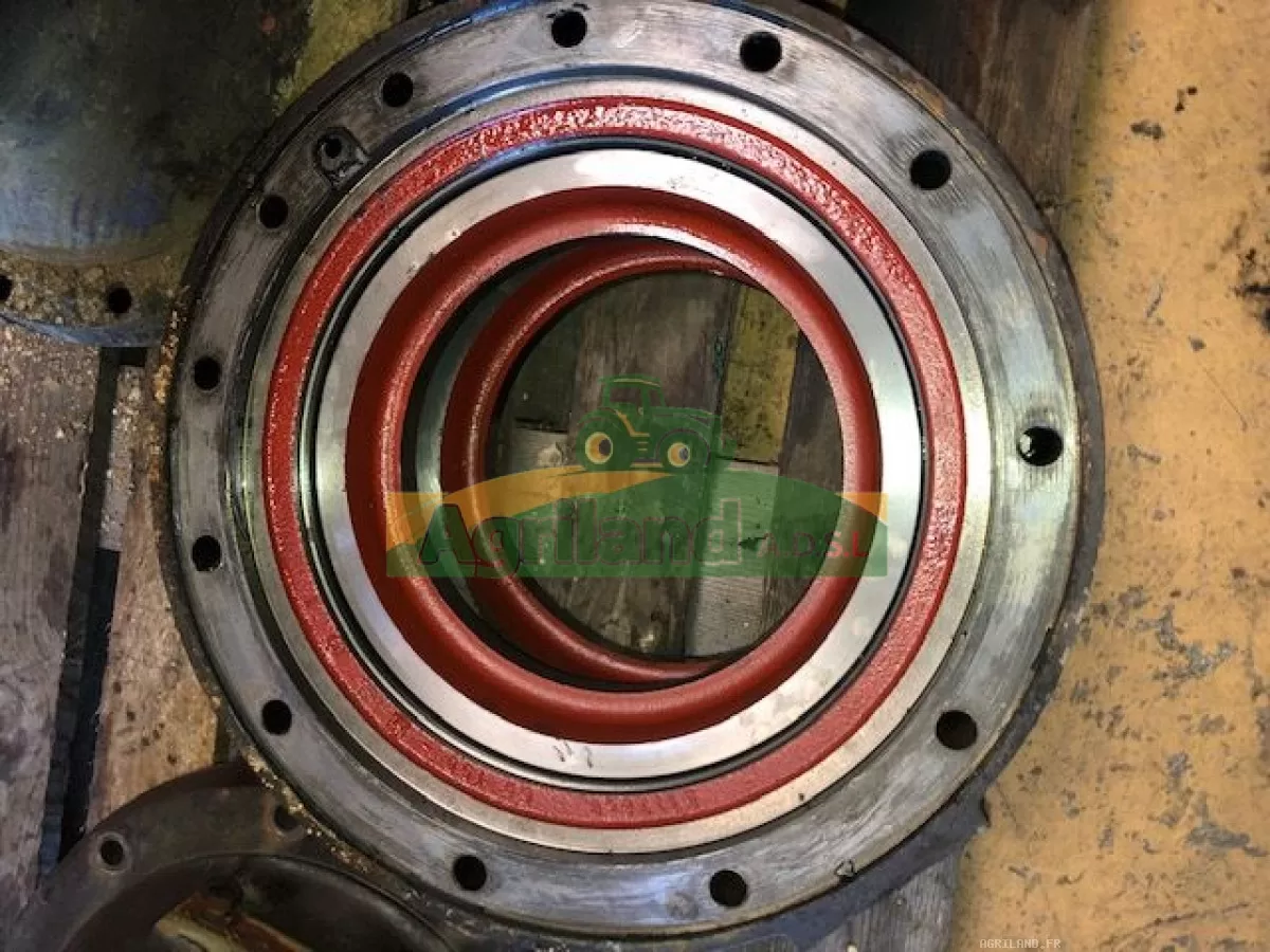 ENTRETOISE DE TROMPETTE ARRIERE 