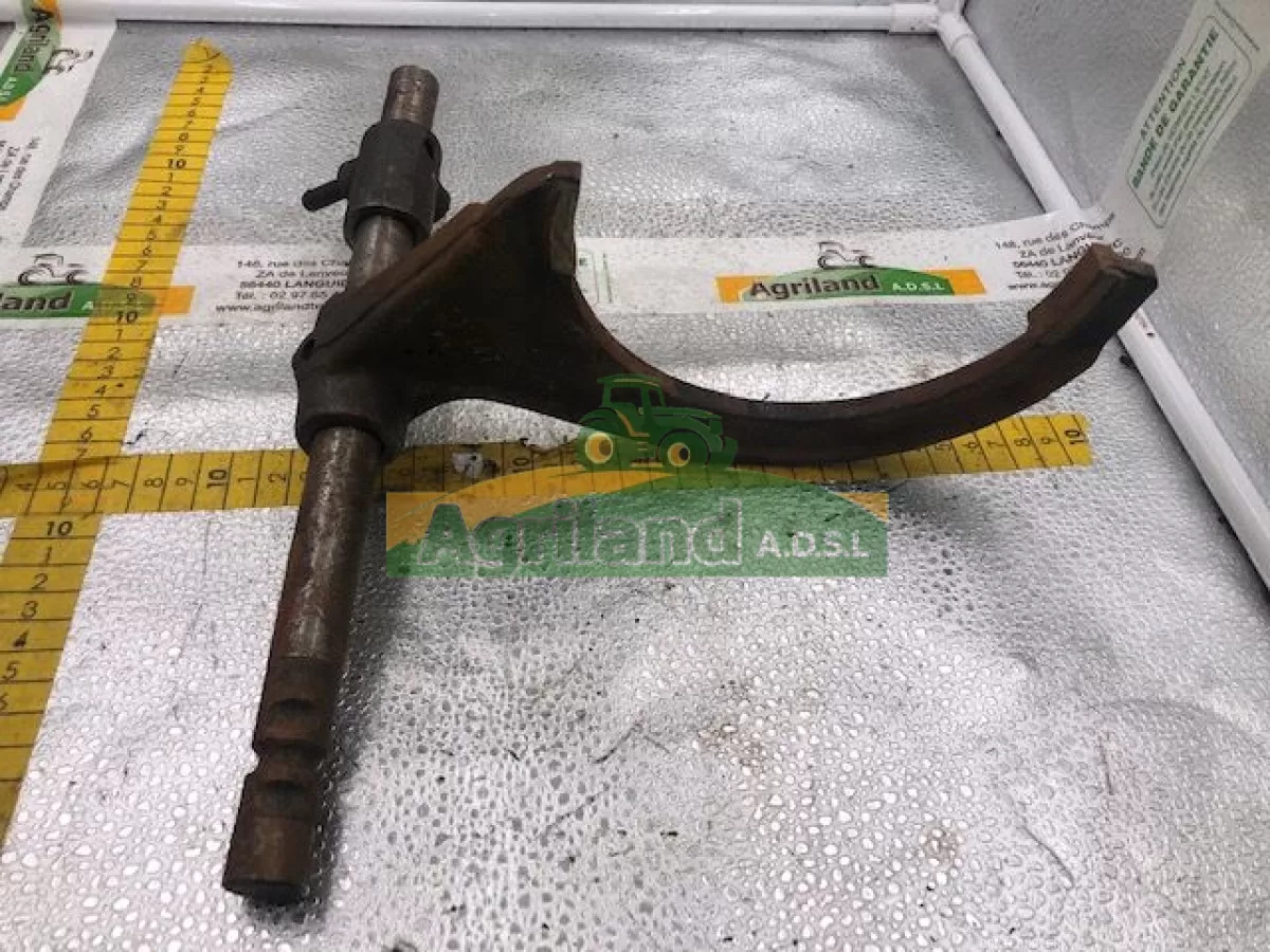 FOURCHETTE DE CHANGEMENT DE VITESSE 