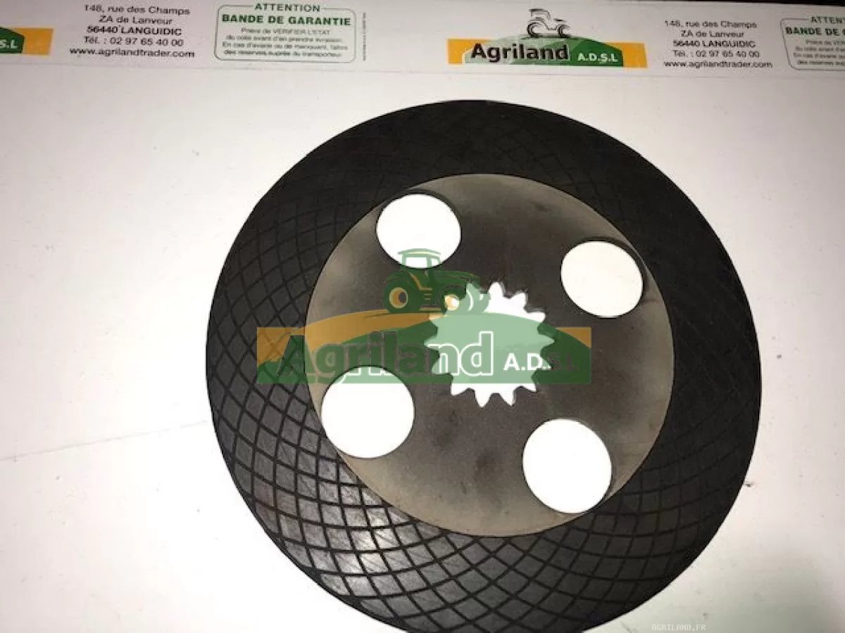 DISQUE DE FREIN Ø 260 MM
14 DENTS
ÉPAISSEUR 10 MM