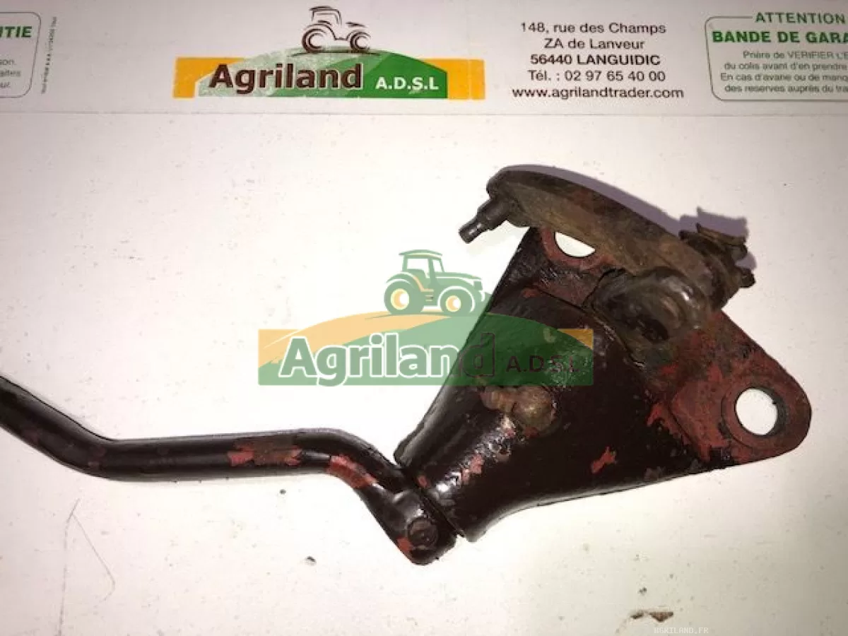 LEVIER DE COMMANDE DE RELEVAGE ARRIERE