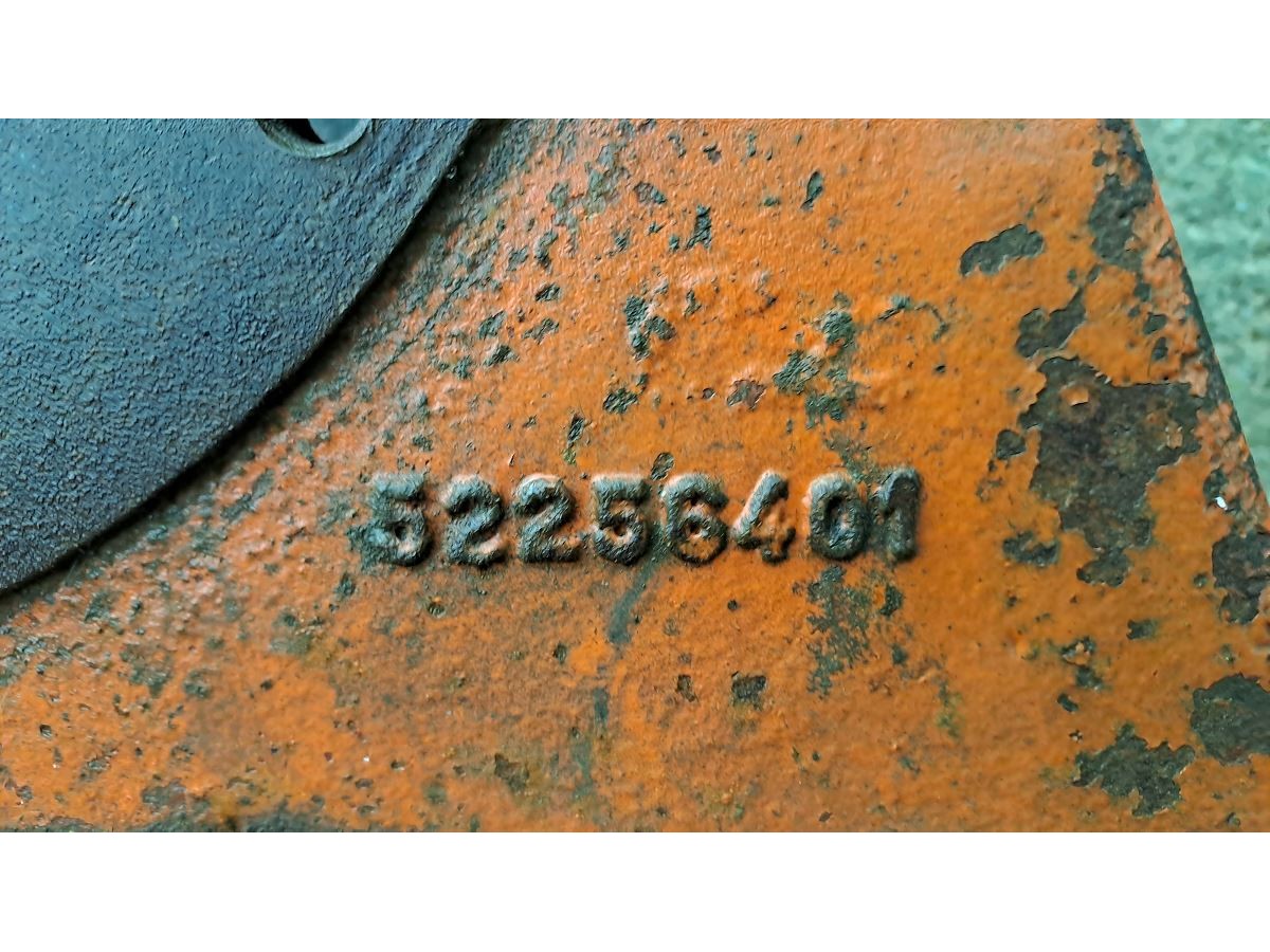 CARTER DE BOITIER LATERAL