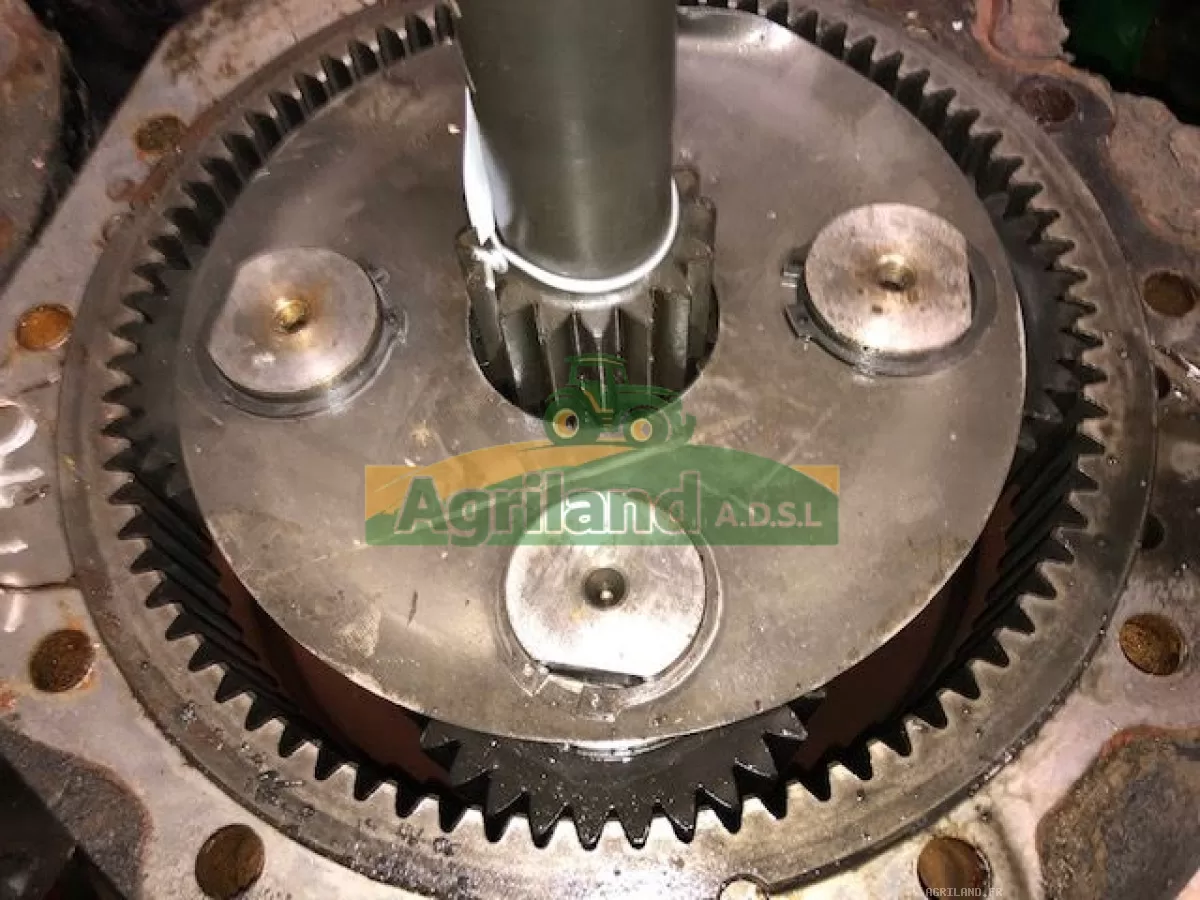 TROMPETTE ARRIERE DROITE COMPLETE 