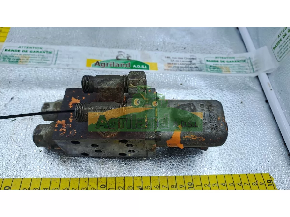 DISTIBUTEUR DOUBLE EFFET COMPLET