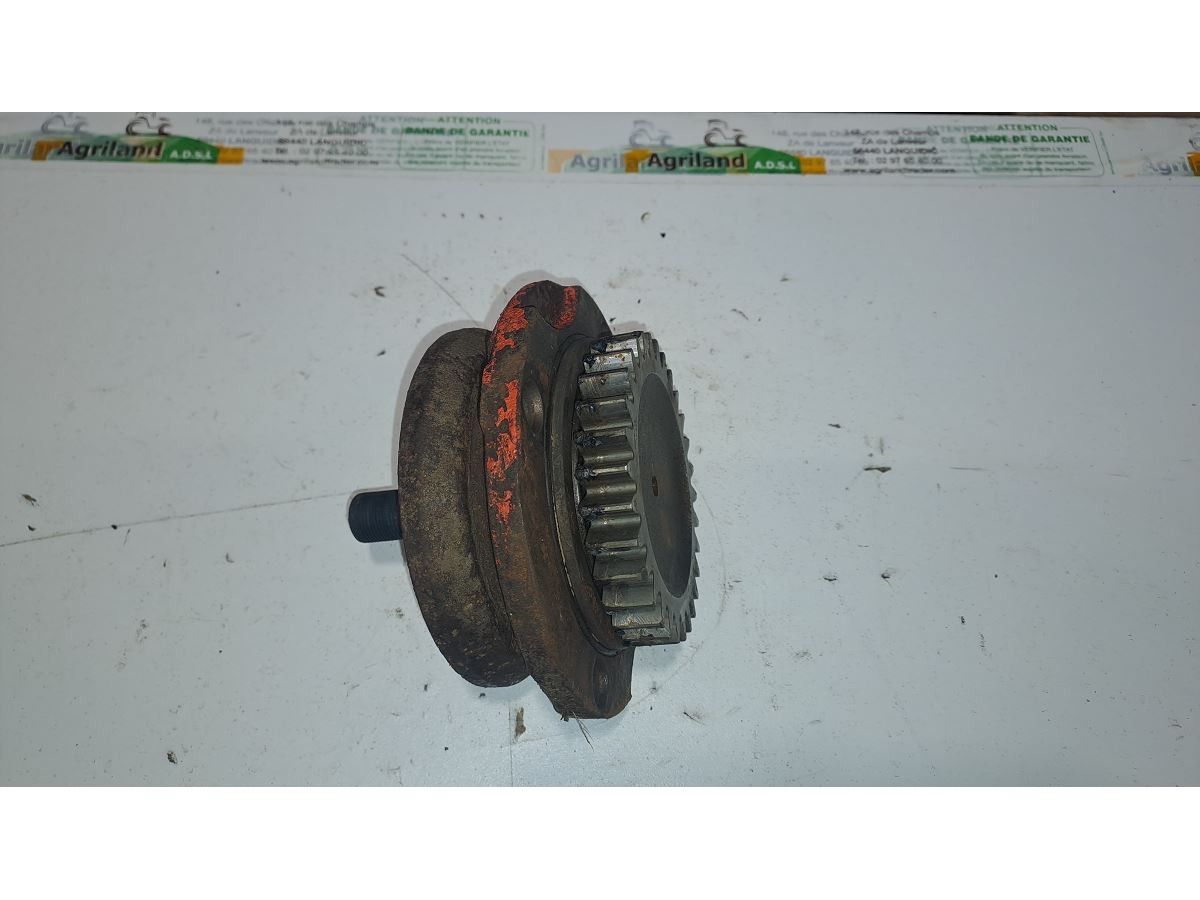 PALIER MENANT( PIGNON Z30) SANS PIGNON ( HS )