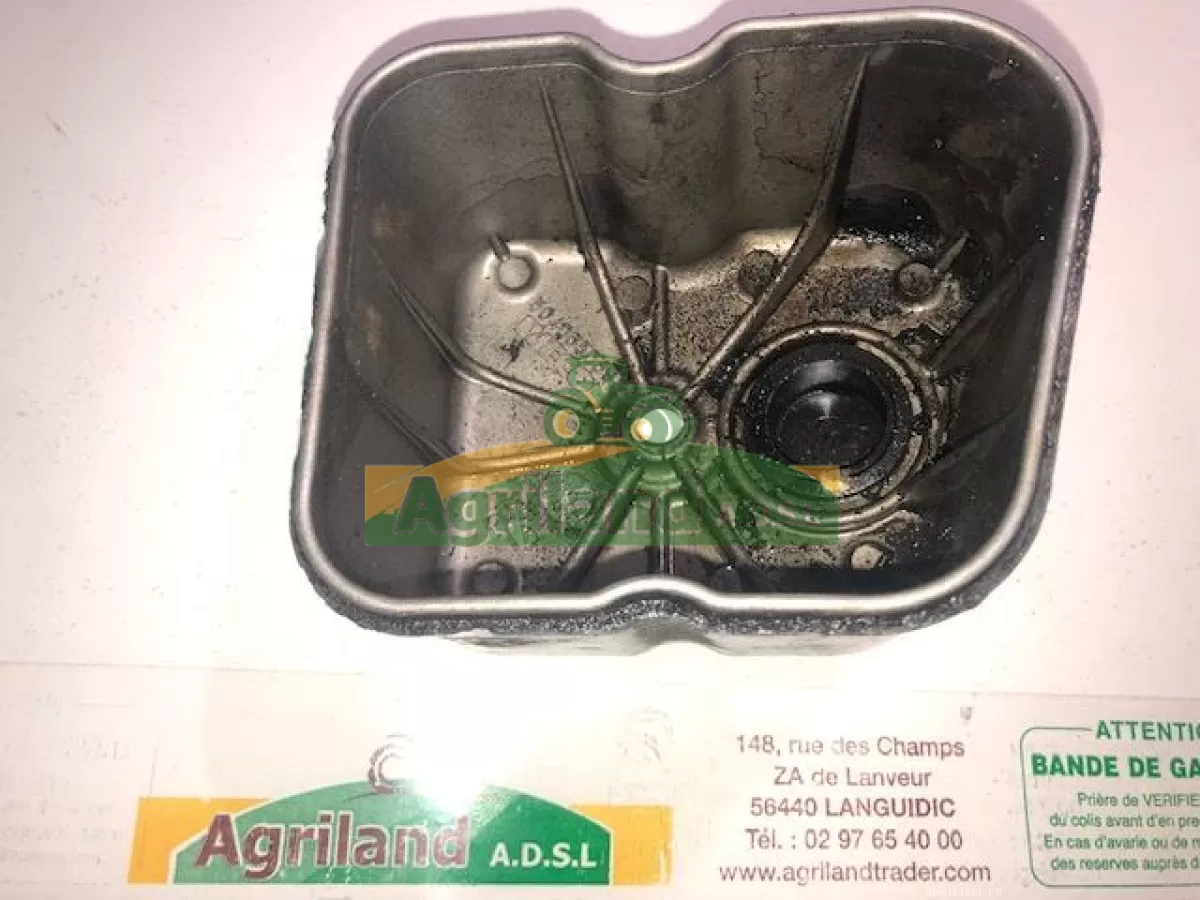 COUVERCLE DE SOUPAPE AVEC BOUCHON 