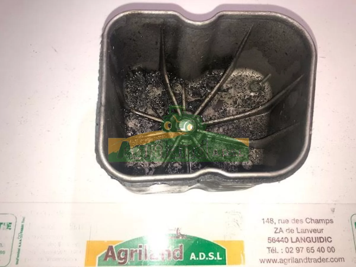 COUVERCLE DE SOUPAPE 