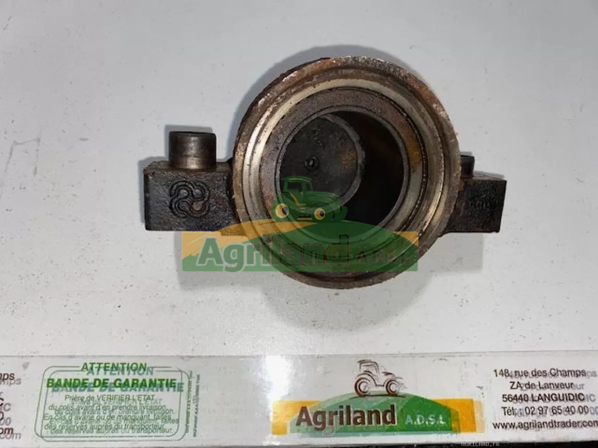 FIXATION DE PONT AVANT 