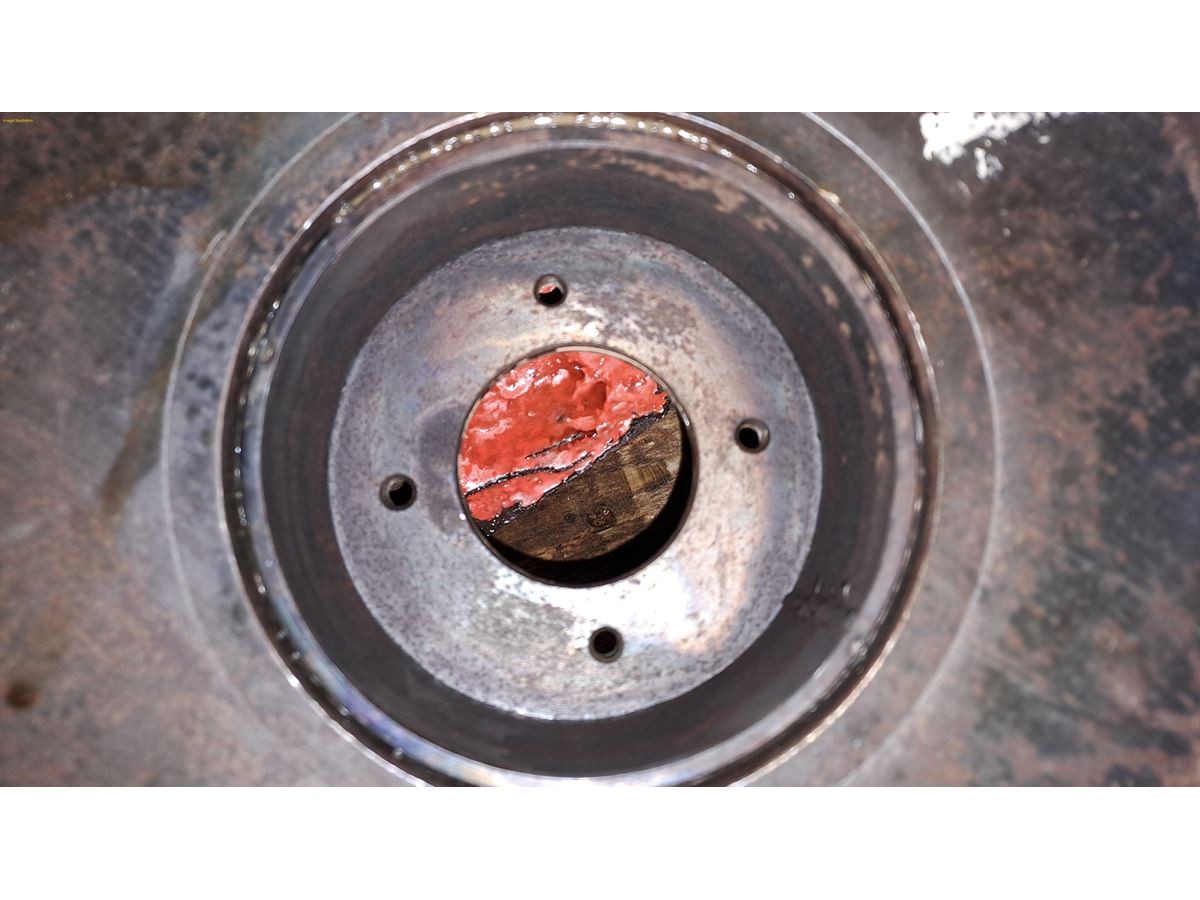 PLAQUE DE FERMETURE ARRIERE DU BOITIER CENTRAL