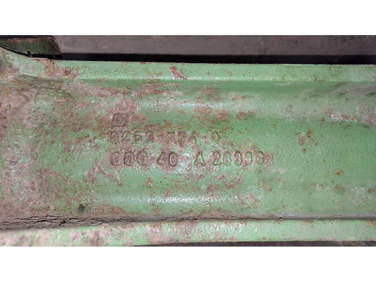 BOITIER (AU DESSUS DU LAMIER)