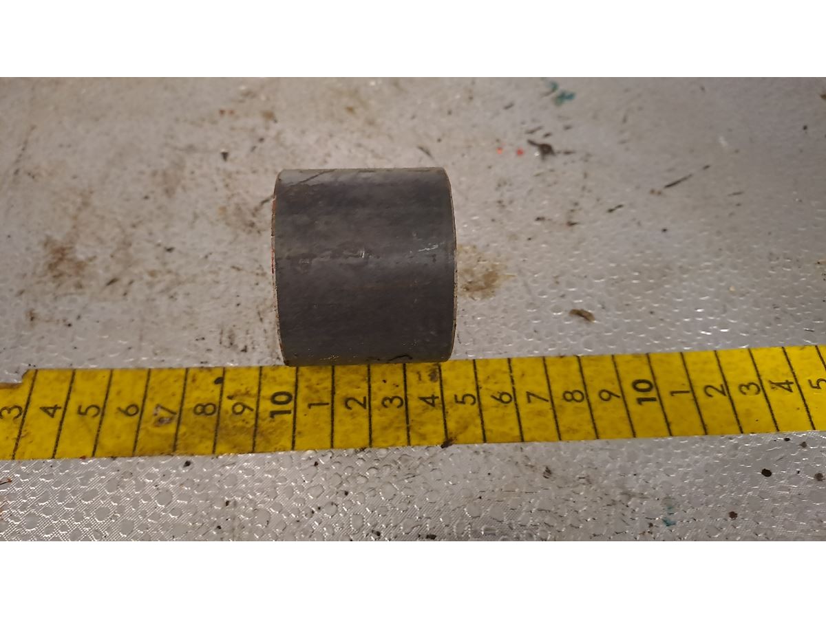 DOUILLE BLOCAGE PIGNON DE BOITIER LONG=40