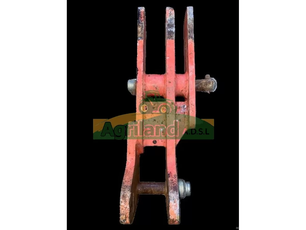 CROCHET DE TRACTION GAUCHE 