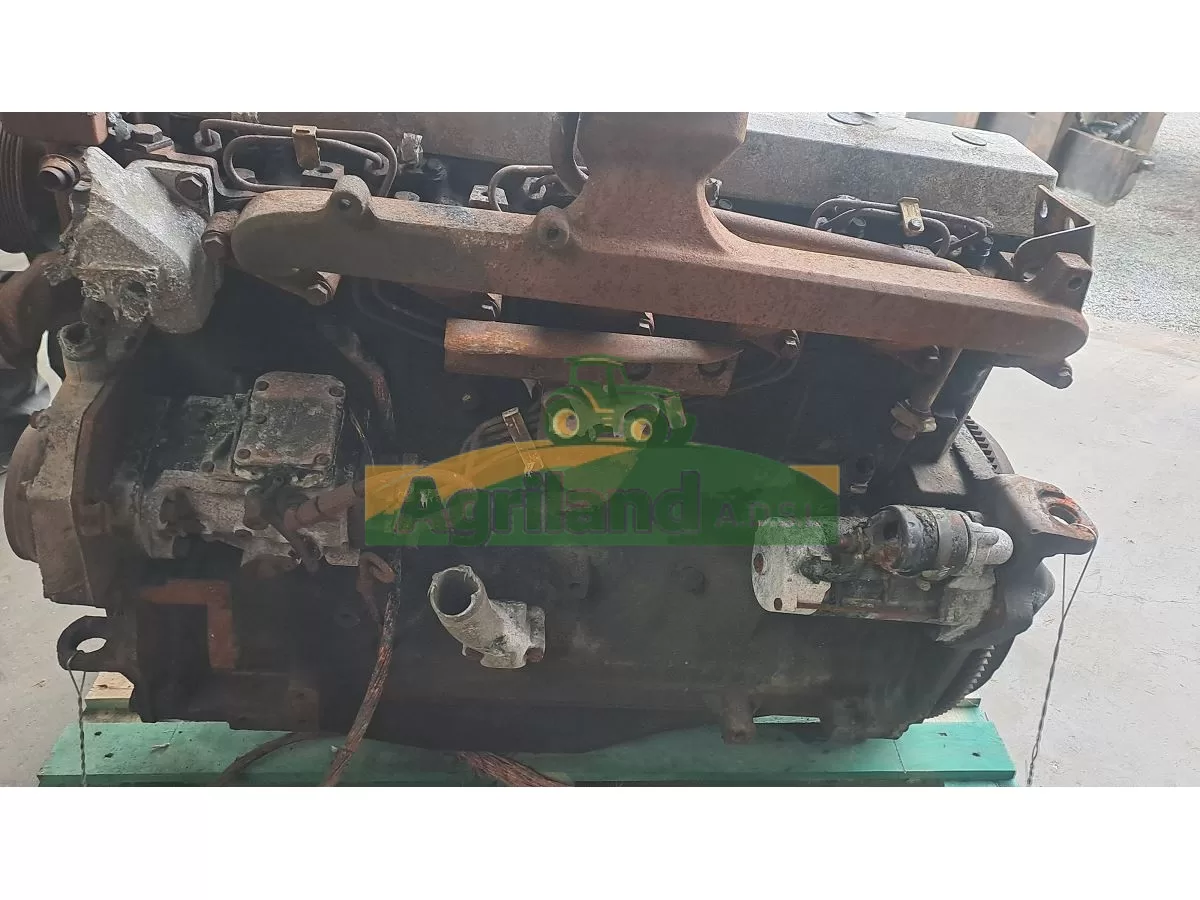 MOTEUR POUR PIECES