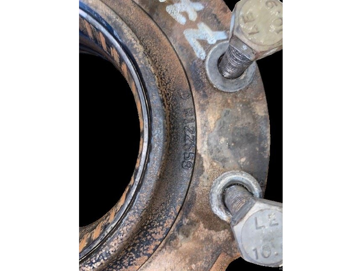 MOYEU DE REDUCTEUR AVANT 