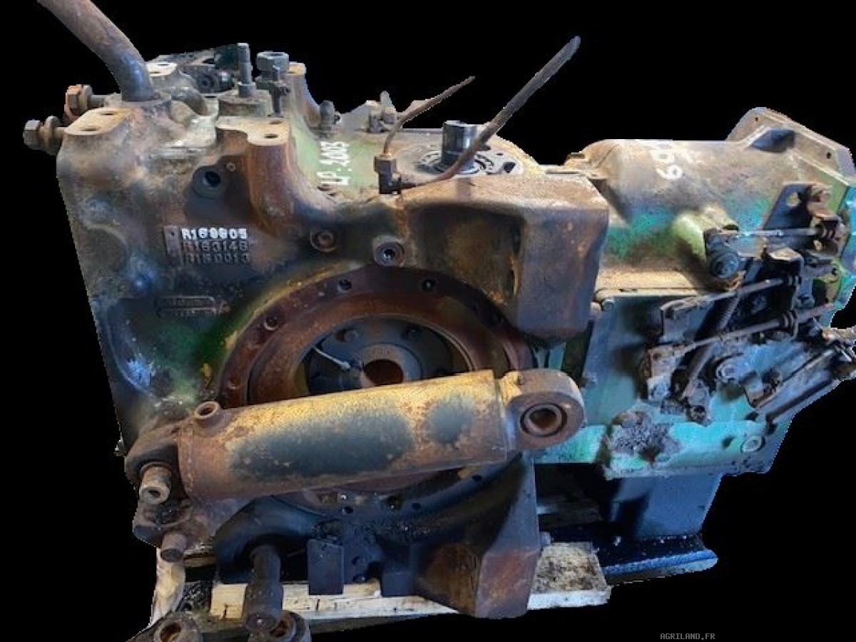 ENSEMBLE CARTER DE  PONT ARRIERE ET CARTER DE BOITE DE GAMME COMPLET 