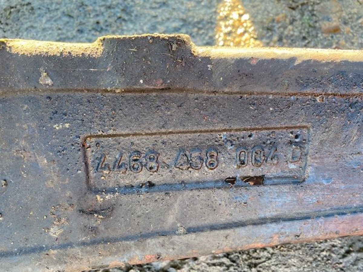 PONT AV SANS REDUCTEUR ET SANS BERCEAU APL 1351