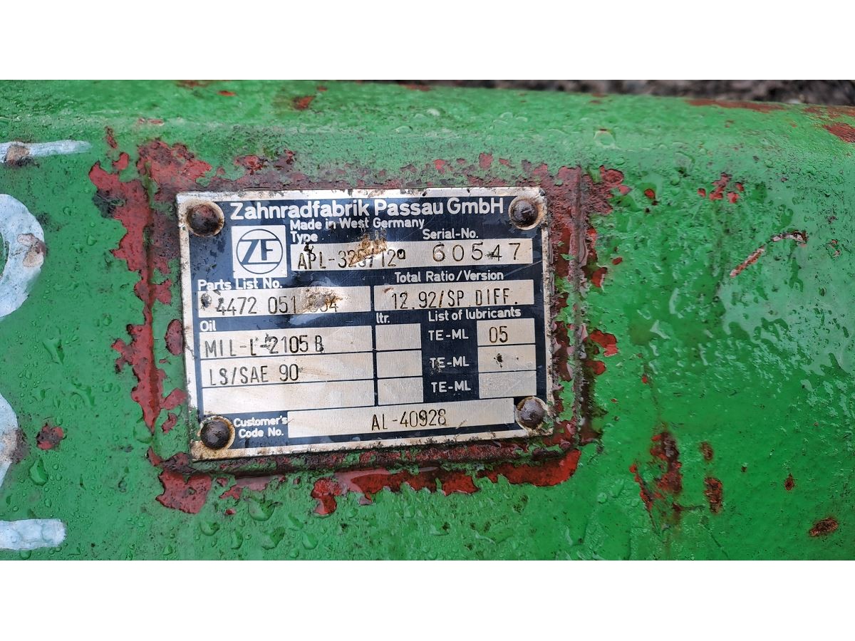 POUTRE DE PONT AV D ET G AVEC DIFFERENTIEL APL 325